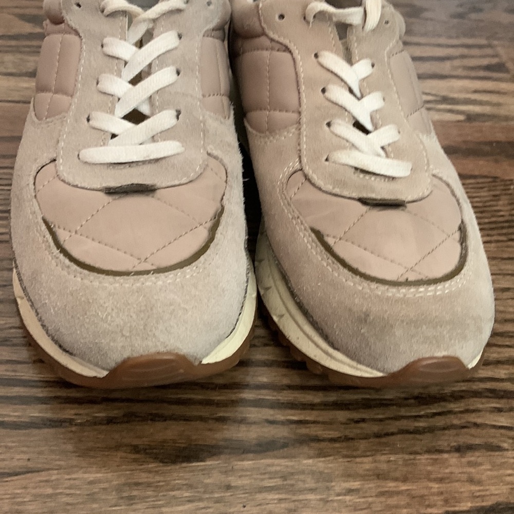 Madewell Cream and White Quilted Sneakers - Picture 3 of 10